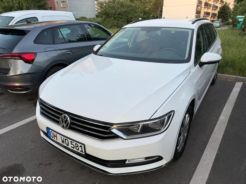Volkswagen Passat 1.6 TDI (BlueMotion Technology) Comfortline - 2