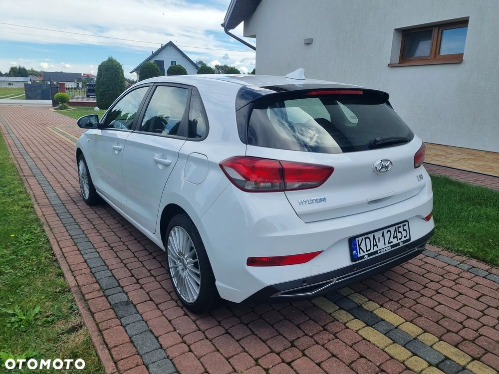 Hyundai i30 1.5 DPI Classic + - 6