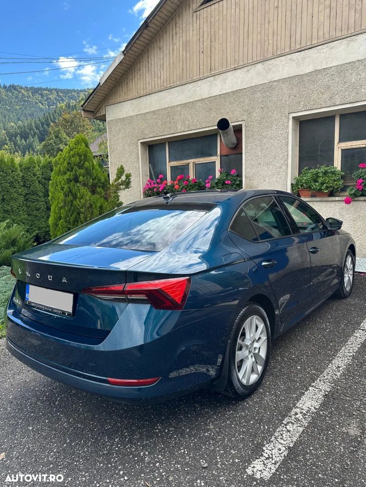 Skoda Octavia 2.0 TDI Style - 9