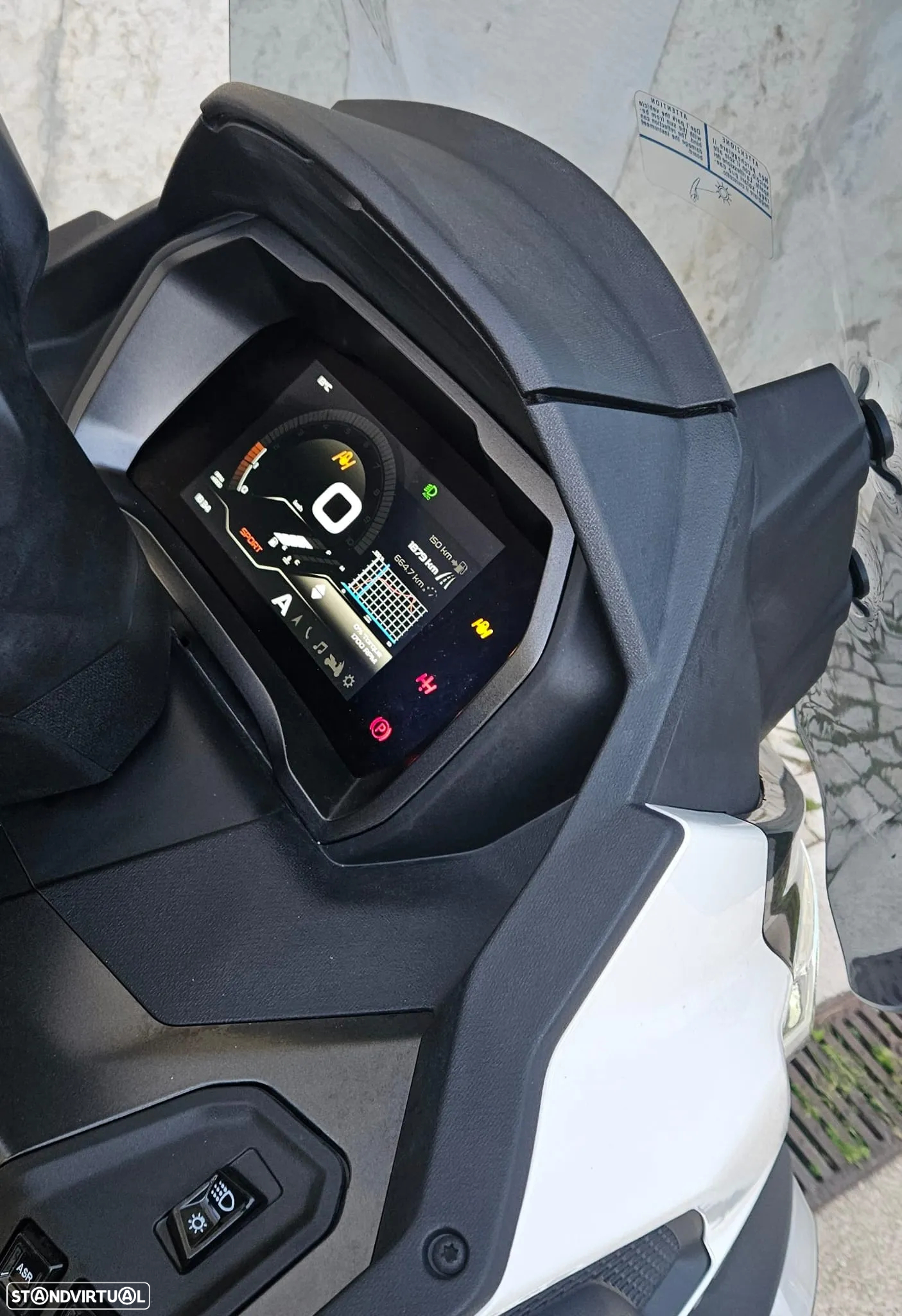 Piaggio MP3 SPORT - 3