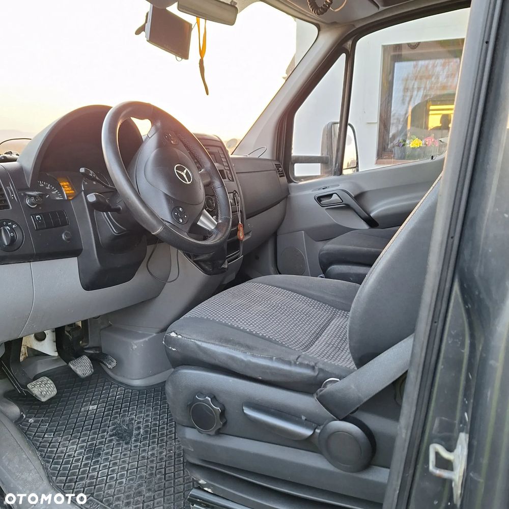 Mercedes-Benz Sprinter - 3