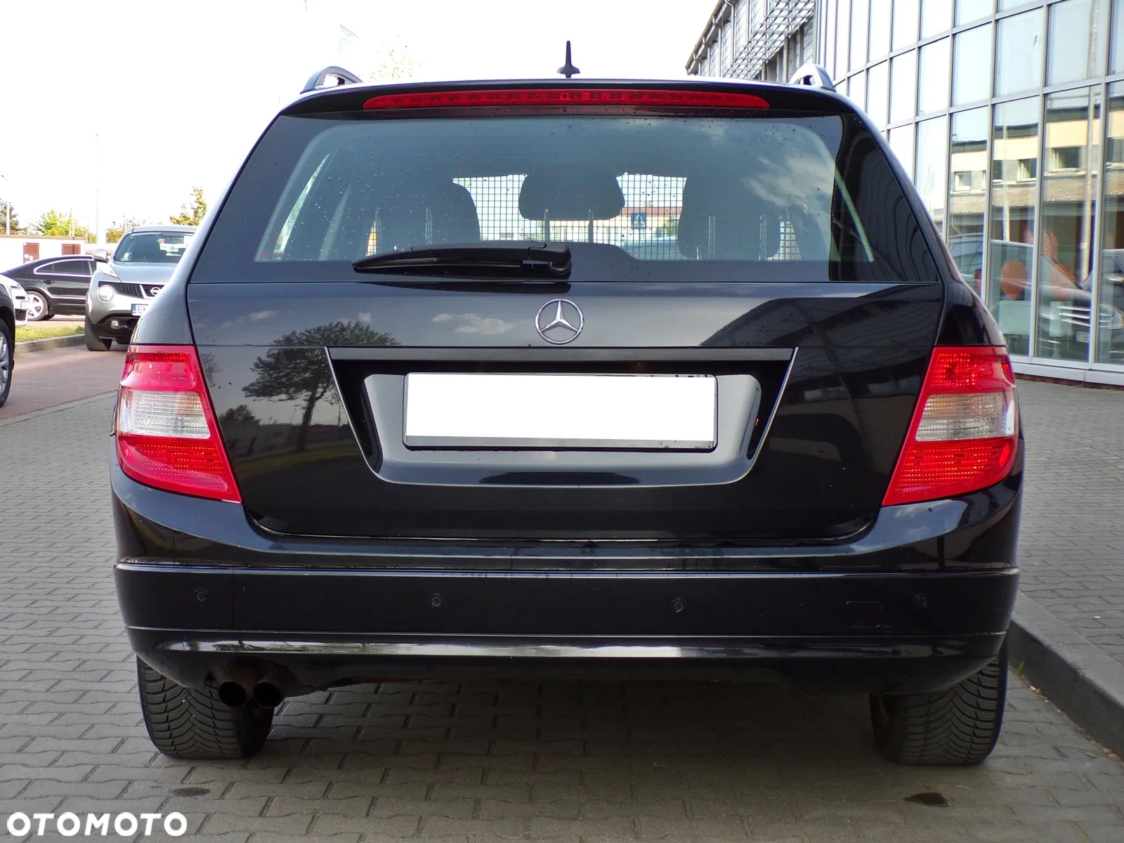 Mercedes-Benz Klasa C 180 T CGI Automatik BlueEFFICIENCY Elegance - 10