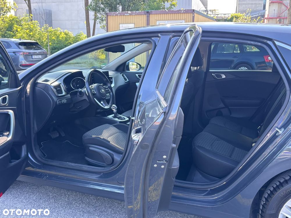 Kia Ceed 1.4 T-GDI M DCT - 11