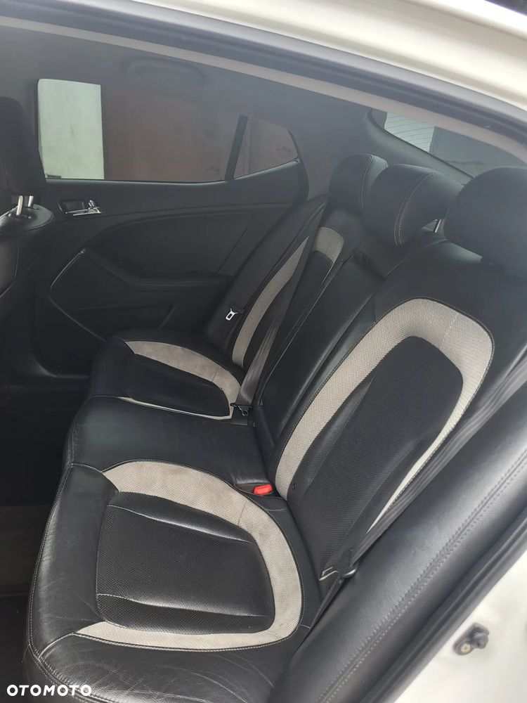 Kia Optima 1.7 CRDi L - 14