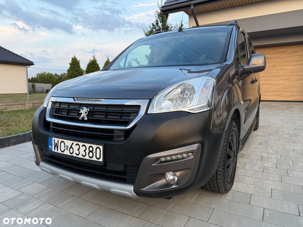 Peugeot Partner 1.6 BlueHDi Outdoor S&S - 2