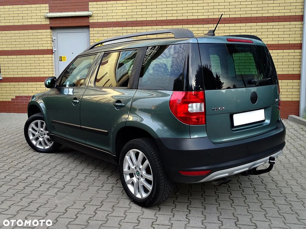 Skoda Yeti 2.0 TDI DSG 4x4 Ambition PLUS EDITION - 3