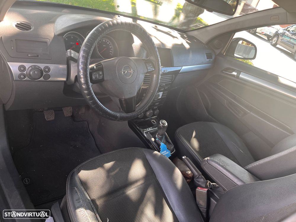 Opel Astra 1.7 CDTi Cosmo - 8