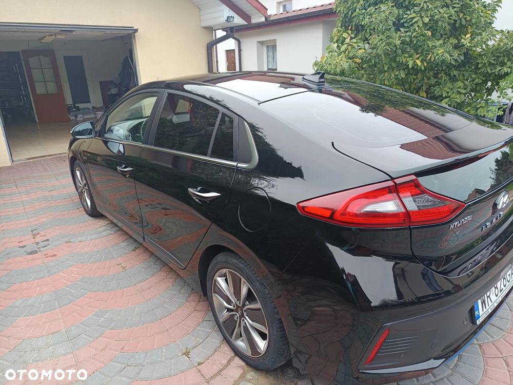 Hyundai IONIQ Plug-in hybrid Platinum - 6