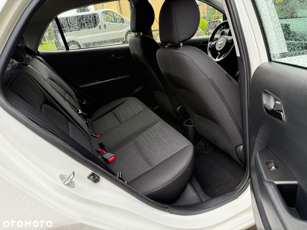 Kia Picanto 1.0 Edition 7 - 10