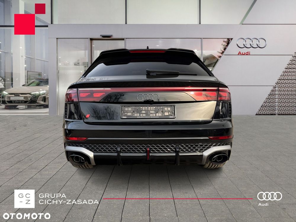 Audi RS Q8 - 4