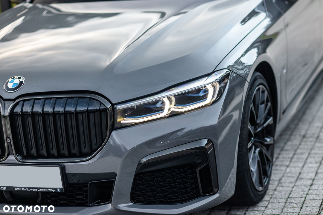 BMW Seria 7 - 11