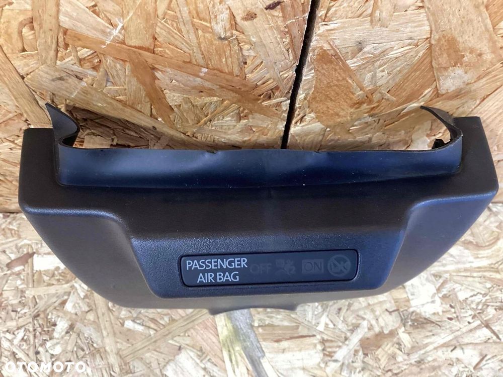 PORSCHE MACAN OBUDOWA LUSTERKA ZEWNĘTRZNEGO DRZWI 7PP863081E - 4