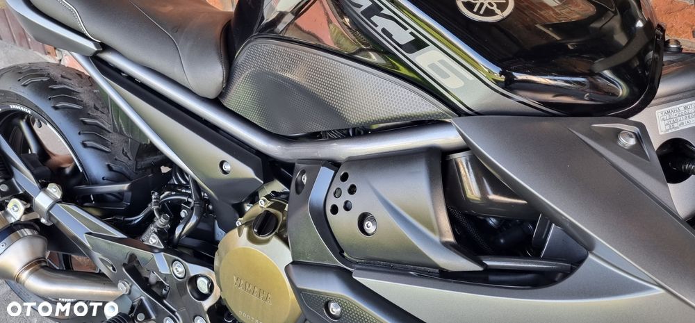 Yamaha XJ - 3