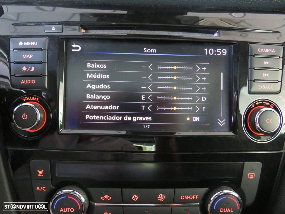 Nissan Qashqai 1.5 dCi N-Connecta J18+Led - 43