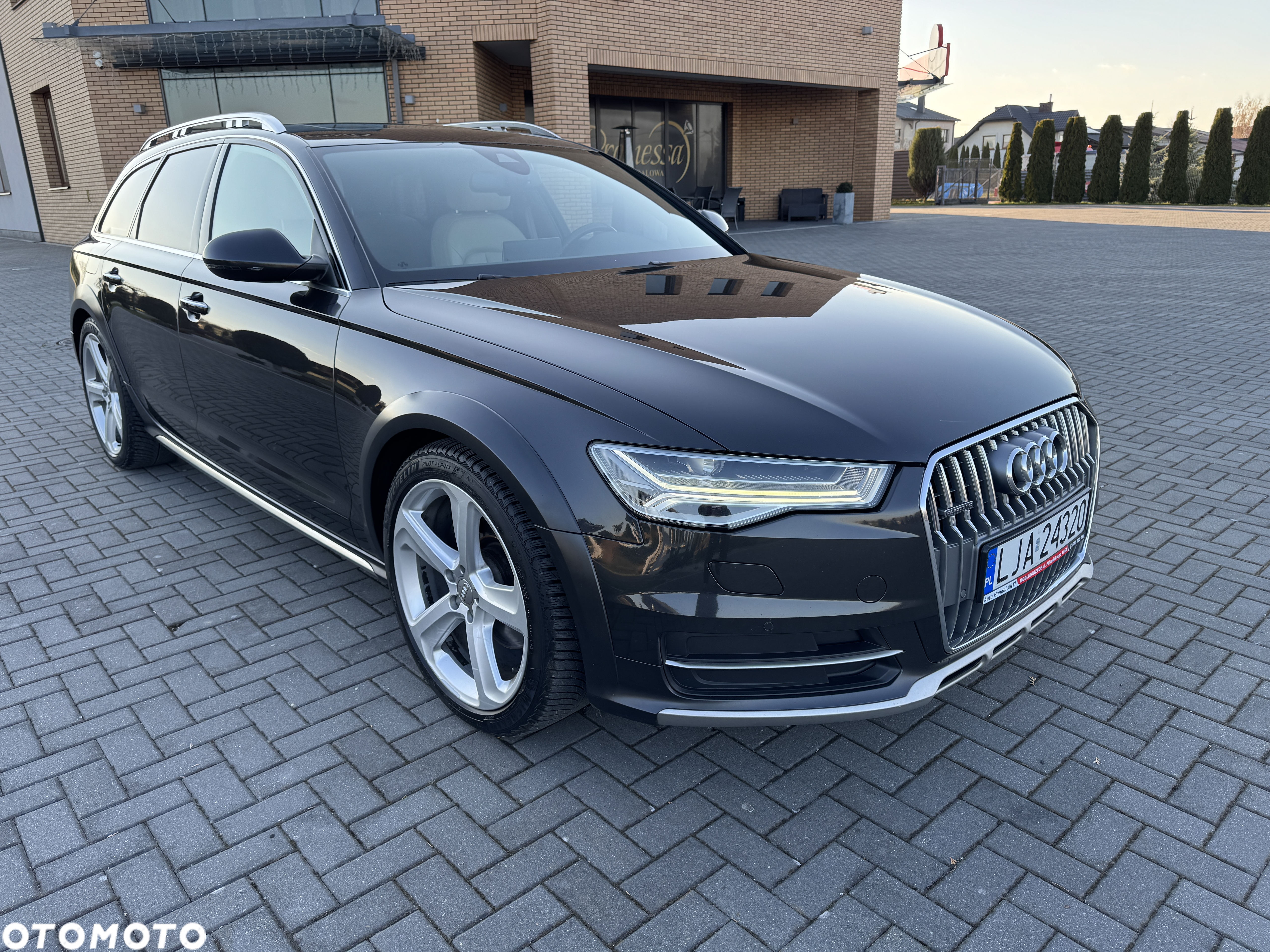 Audi A6 Allroad 3.0 TDI Quattro S tronic - 8