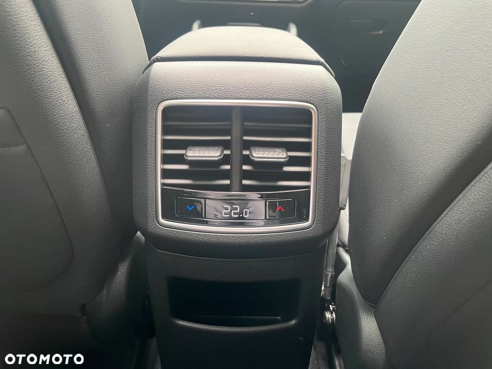 Kia Sportage 1.6 T-GDI HEV L 2WD - 36