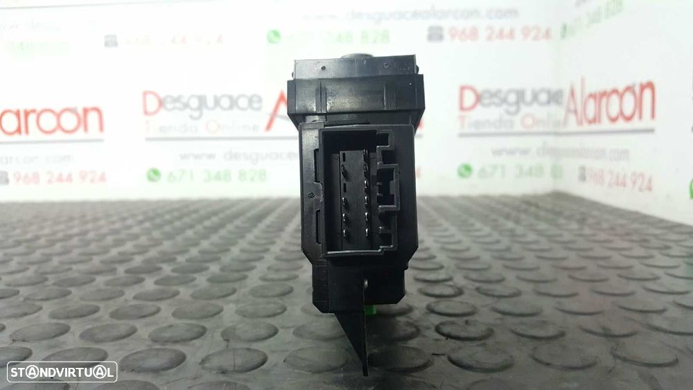 COMANDO DO ELEVADOR FRENTE DIREITO VOLVO XC90 D5 MOMENTUM (5 ASIENTOS) (136KW) - 4