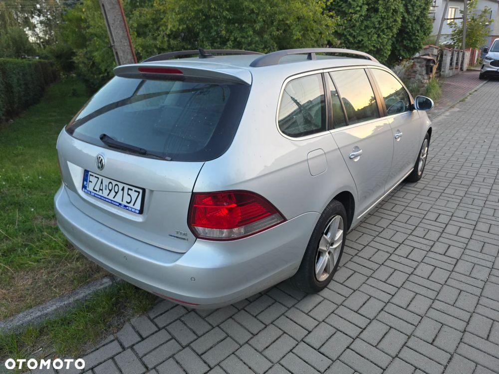 Volkswagen Golf 1.6 TDI DPF Highline - 2