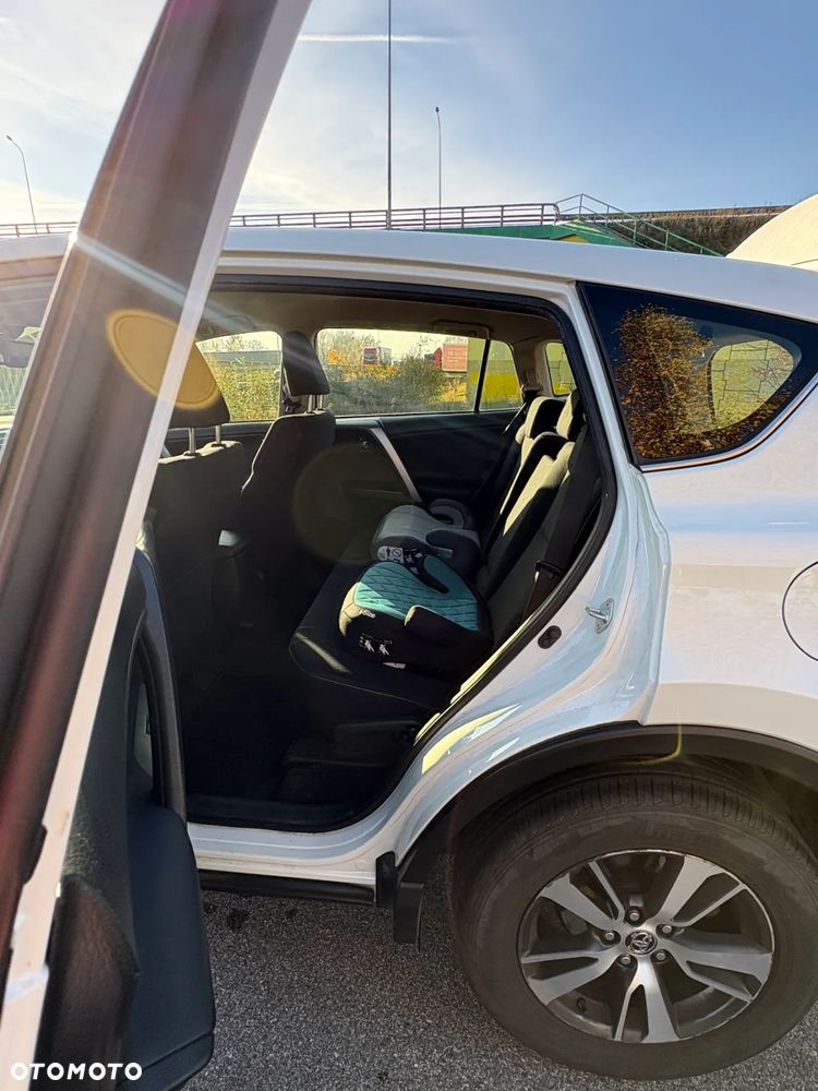Toyota RAV4 - 13