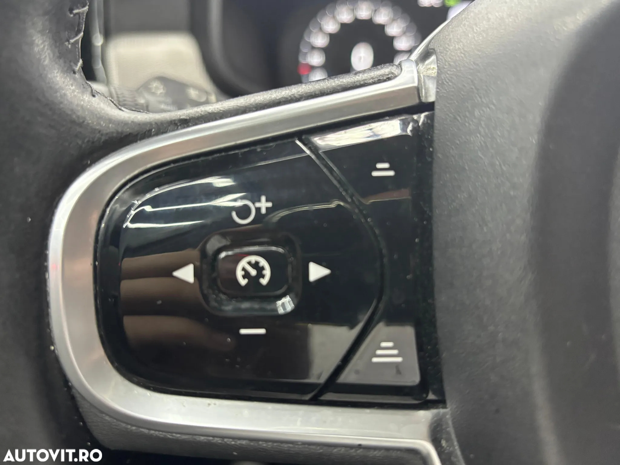 Volvo S90 T6 AWD Geartronic Momentum - 16