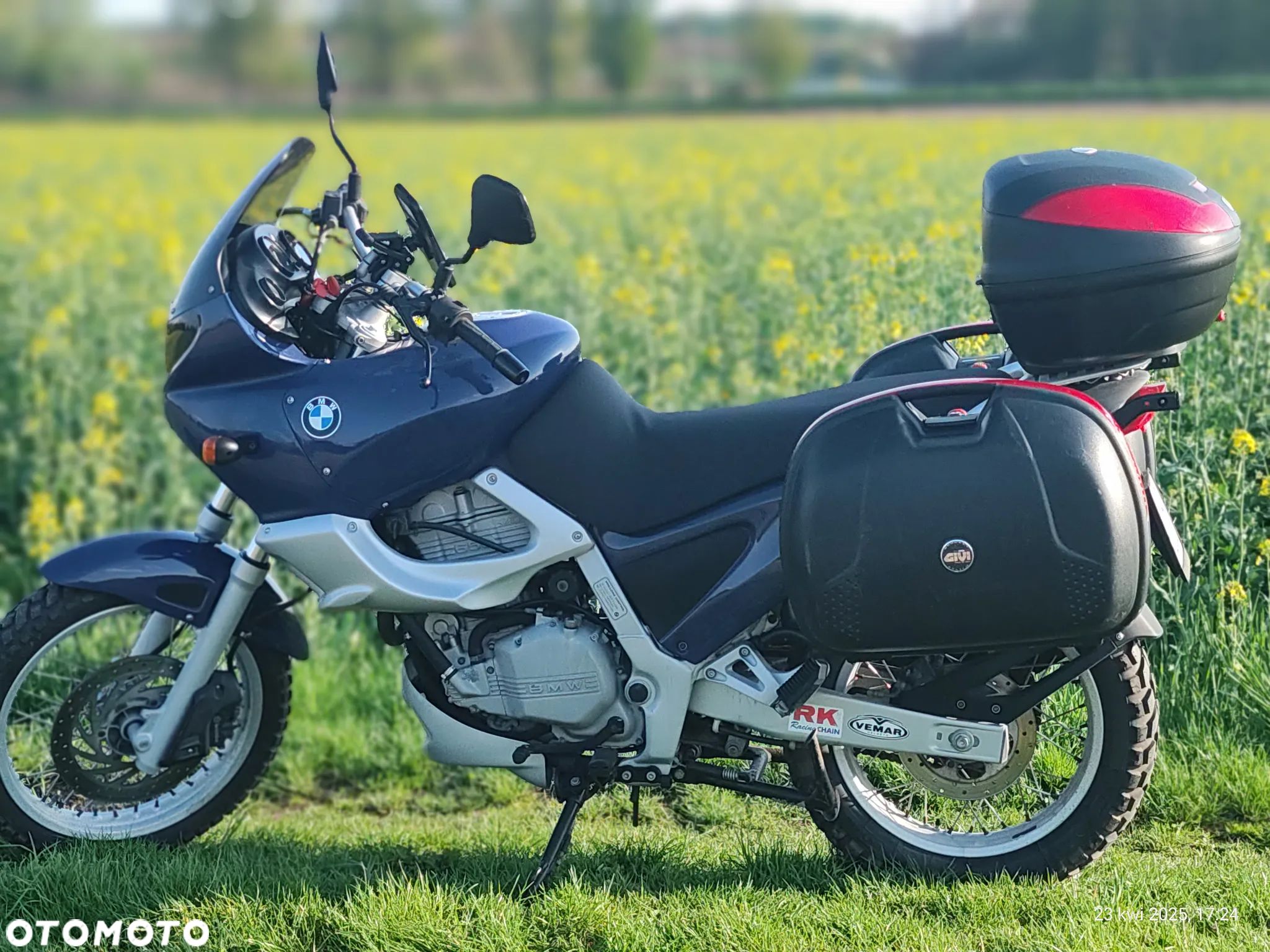BMW F