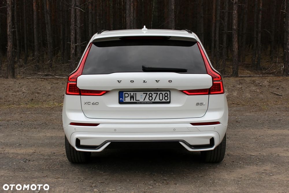Volvo XC 60 B5 B AWD Geartronic RDesign - 11