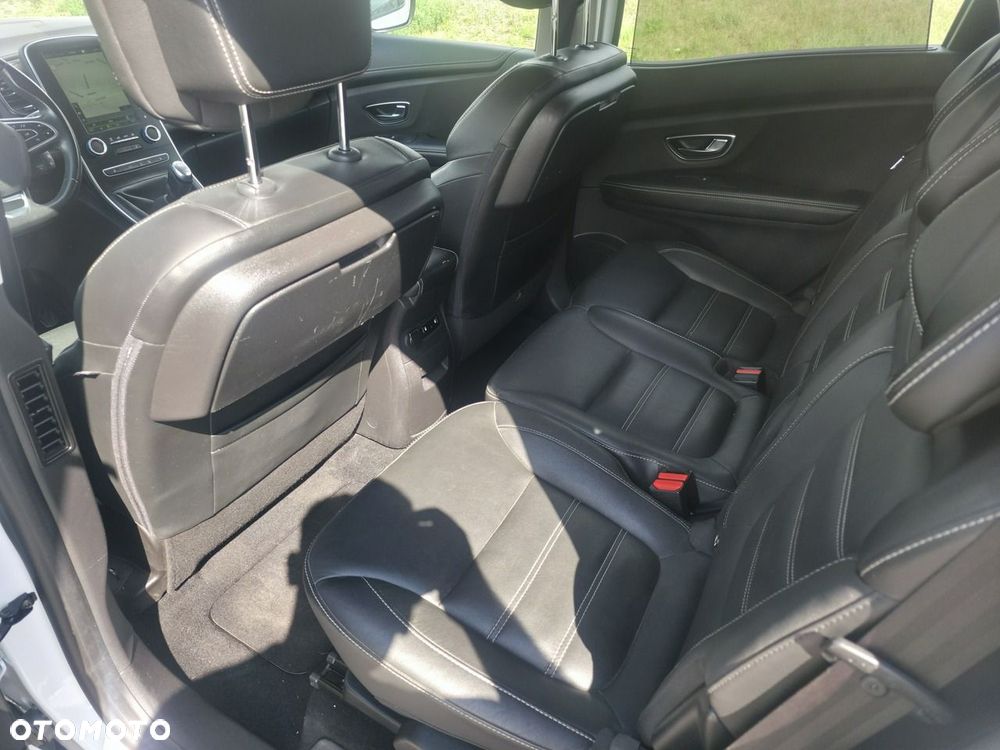 Renault Scenic - 8