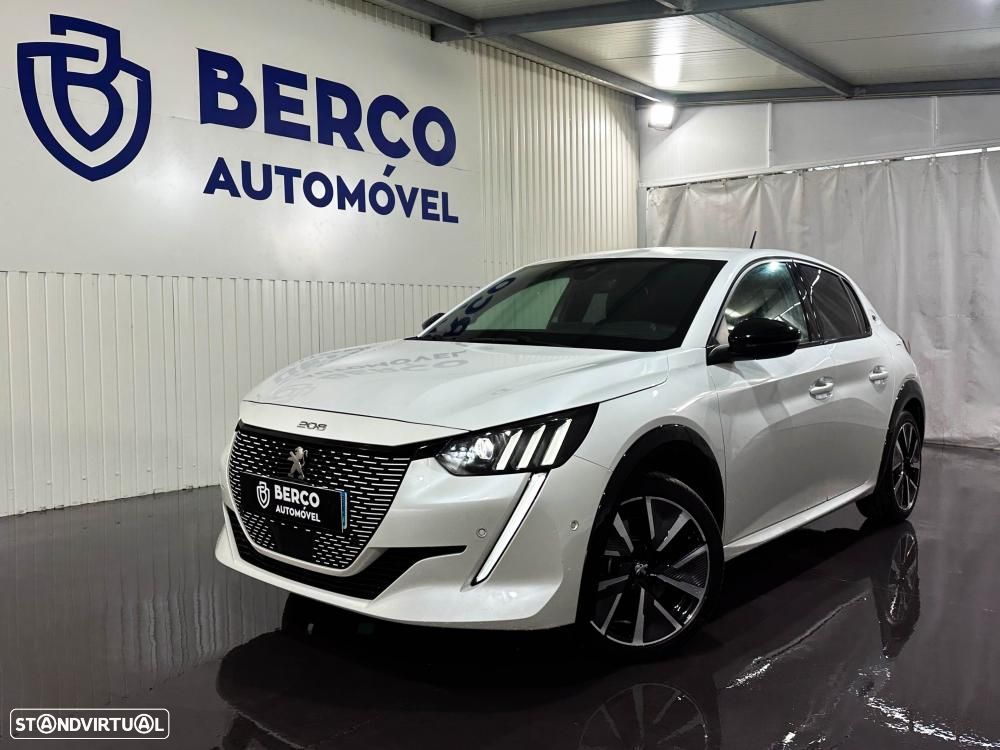 Peugeot e-208 50 kWh GT Pack - 2