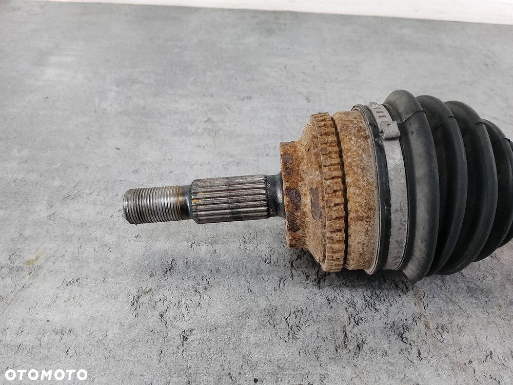 PÓŁOŚ PRAWA PRZÓD AUTOMAT RENAULT SCENIC I LIFT 1.9 DCI - 2