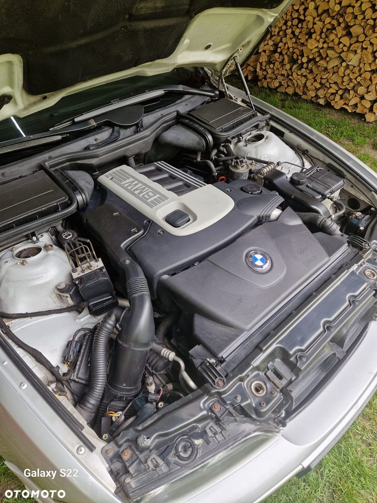 BMW Seria 5 2001 photo 5