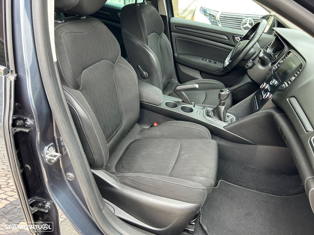 Renault Mégane Sport Tourer 1.5 Blue dCi Limited - 7