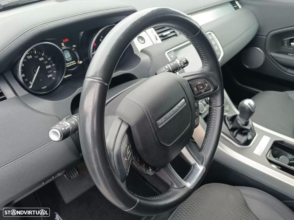 Land Rover Range Rover Evoque 2.0 D150 R-Dynamic - 16
