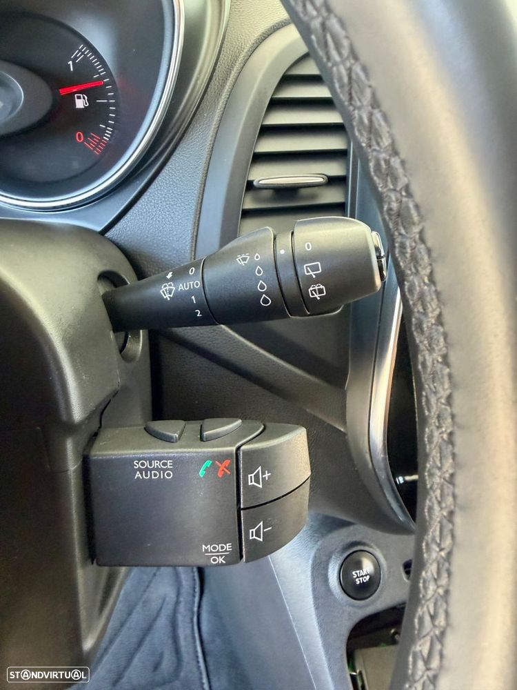Renault Captur 0.9 TCE Exclusive XMOD - 35