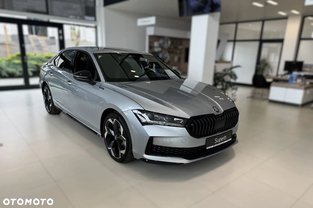 Skoda Superb 2.0 TDI SCR 4x4 Sportline DSG - 3