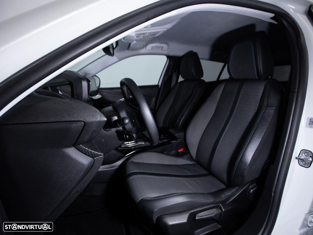 Peugeot e-2008 50 kWh Allure Pack - 9