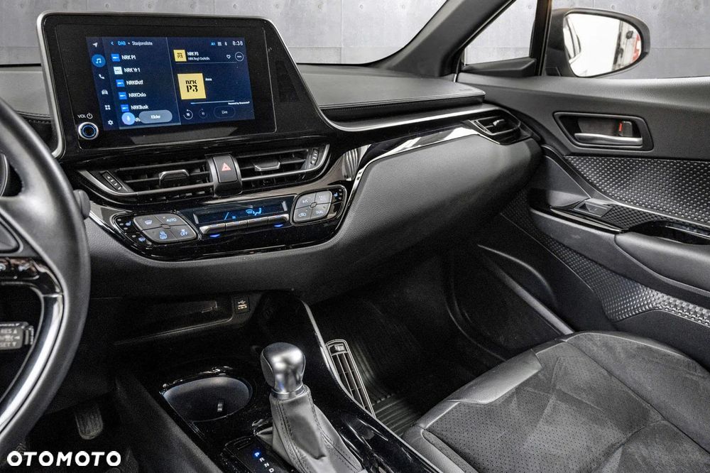 Toyota C-HR Lounge - 9