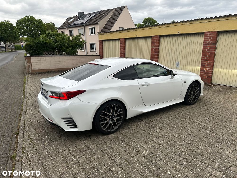 Lexus RC - 4