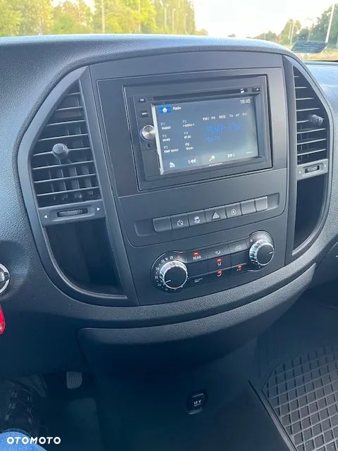 Mercedes-Benz Vito - 16