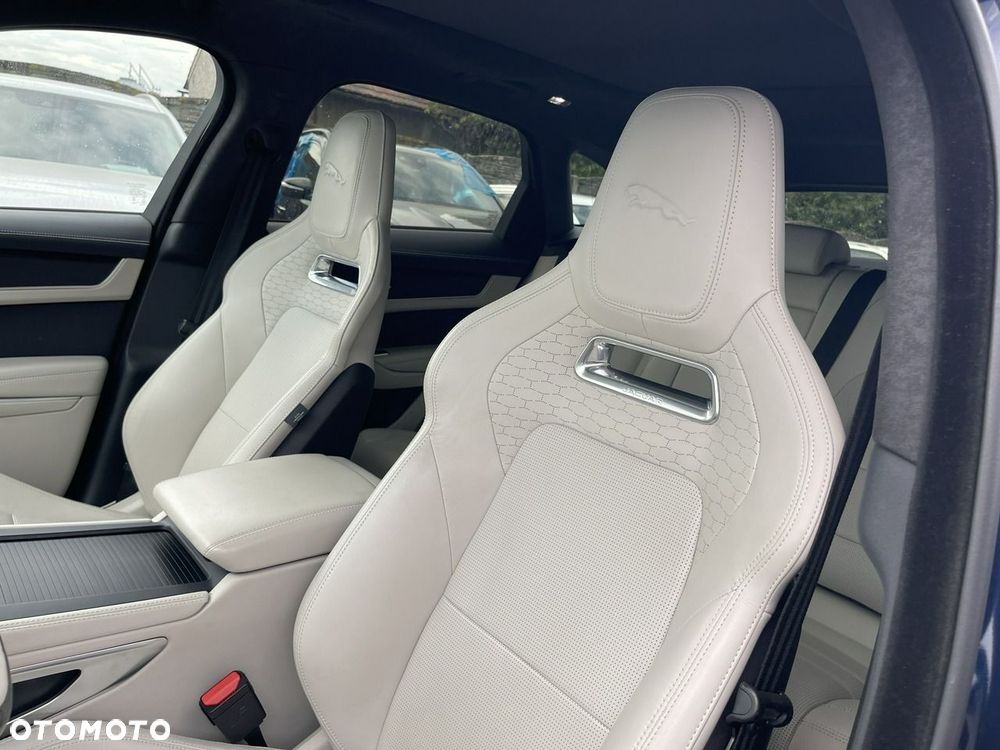 Jaguar F-Pace 3.0 P400 mHEV AWD 400 Sport - 12