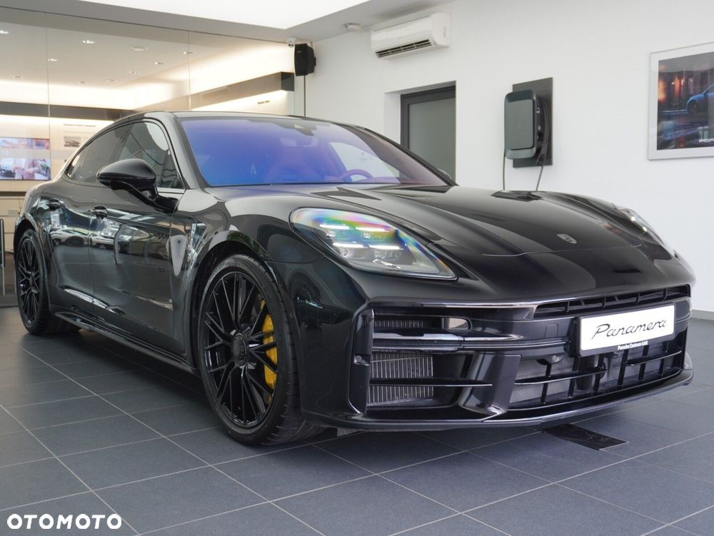Porsche Panamera Turbo S E-Hybrid PHEV - 8