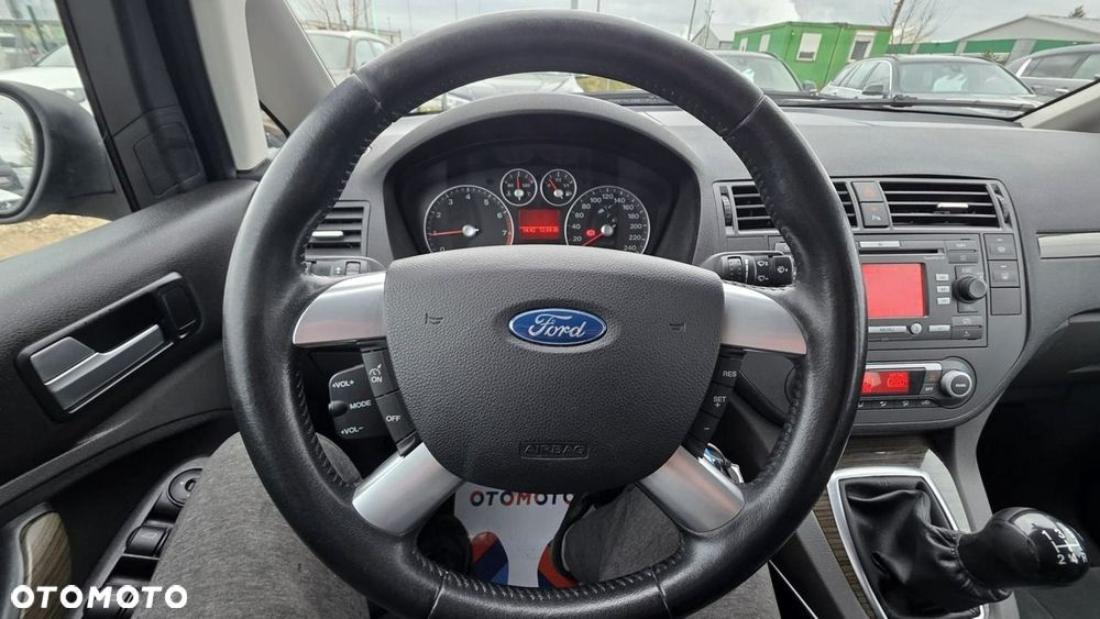 Ford C-MAX - 12