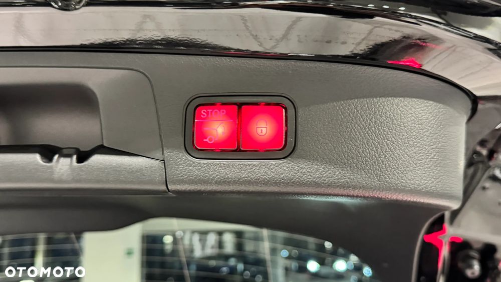 Mercedes-Benz GLA 200 AMG Line - 33