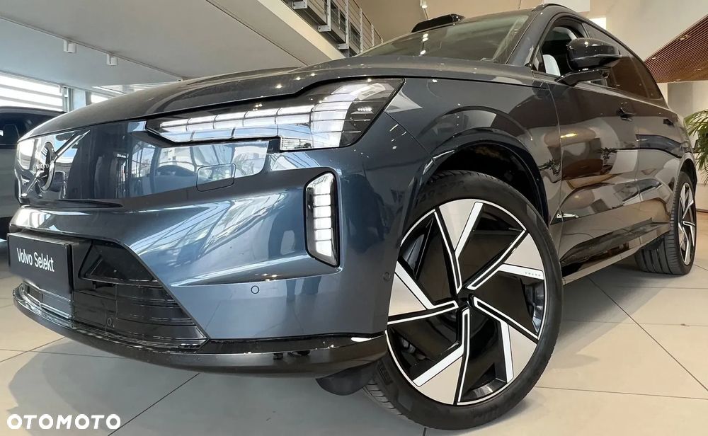 Volvo EX90 - 23