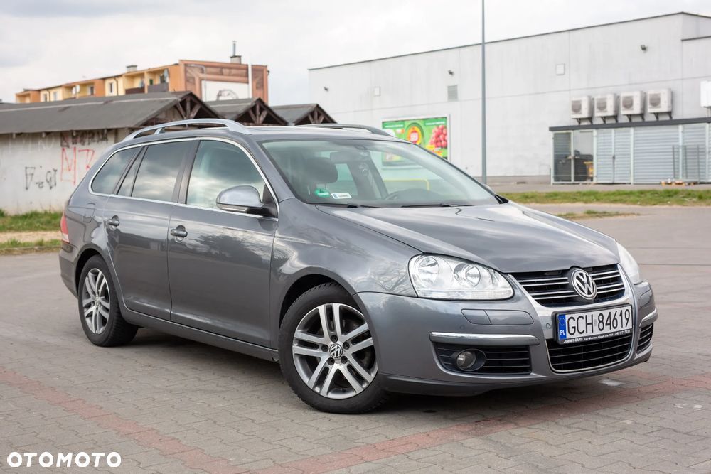 Volkswagen Golf 1.4 TSI Comfortline - 2