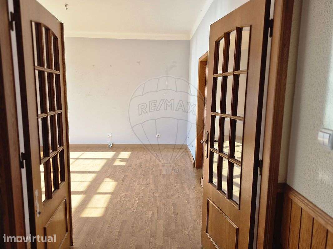 Apartamento T3 para arrendamento - Grande imagem: 2/7