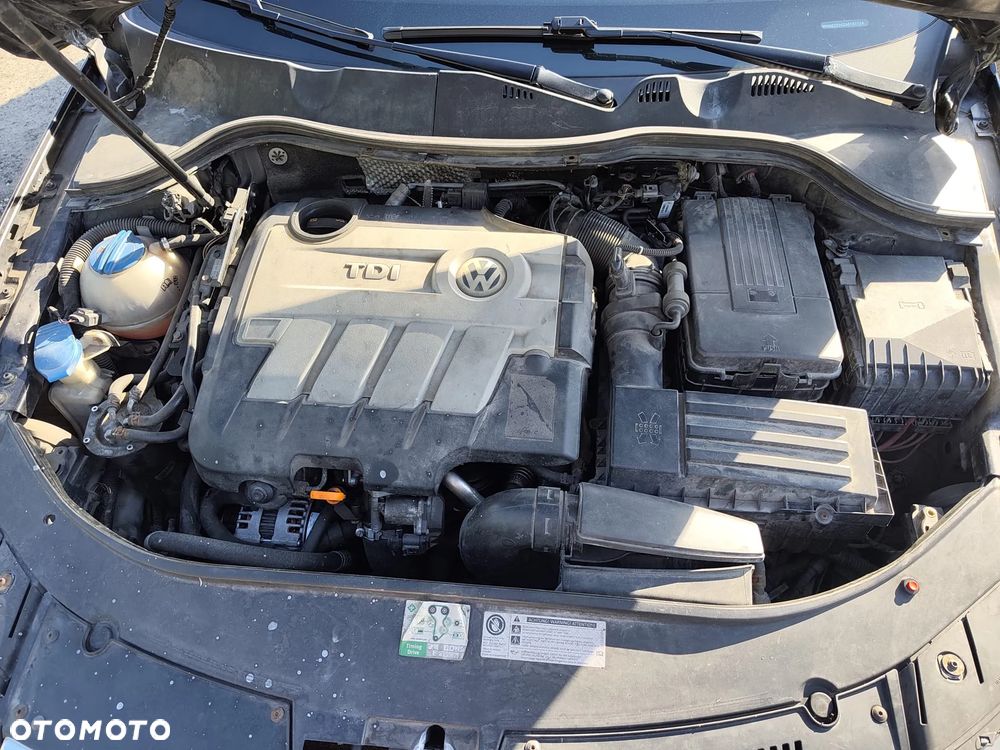 Volkswagen Passat 2.0 TDI DPF Comfortline - 15