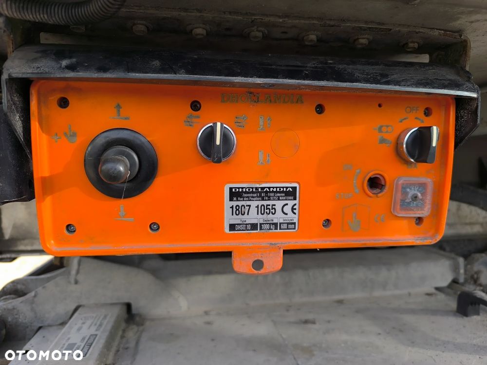 Mitsubishi Fuso center - 12