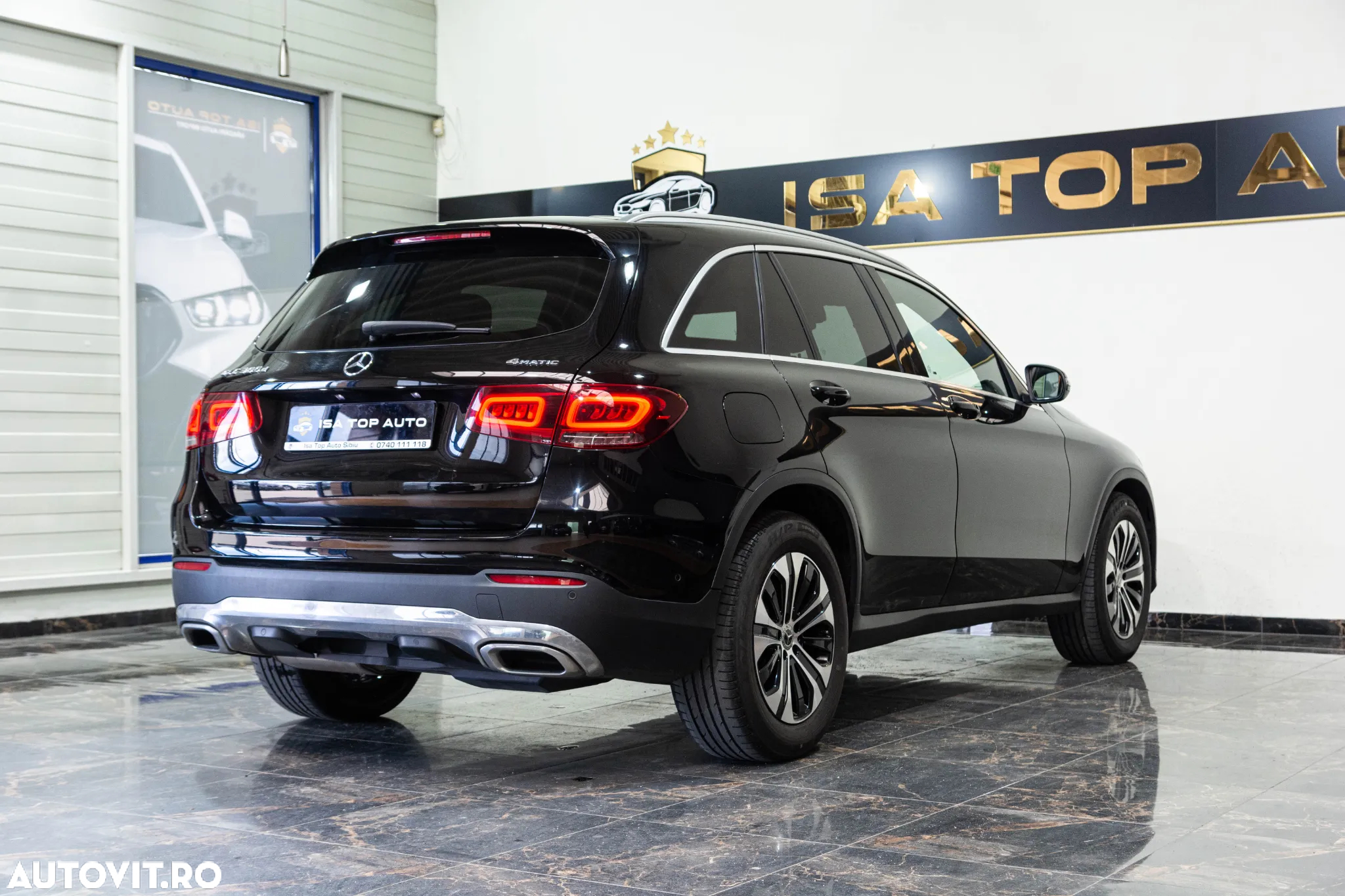 Mercedes-Benz GLC 300 d 4Matic 9G-TRONIC Exclusive - 4