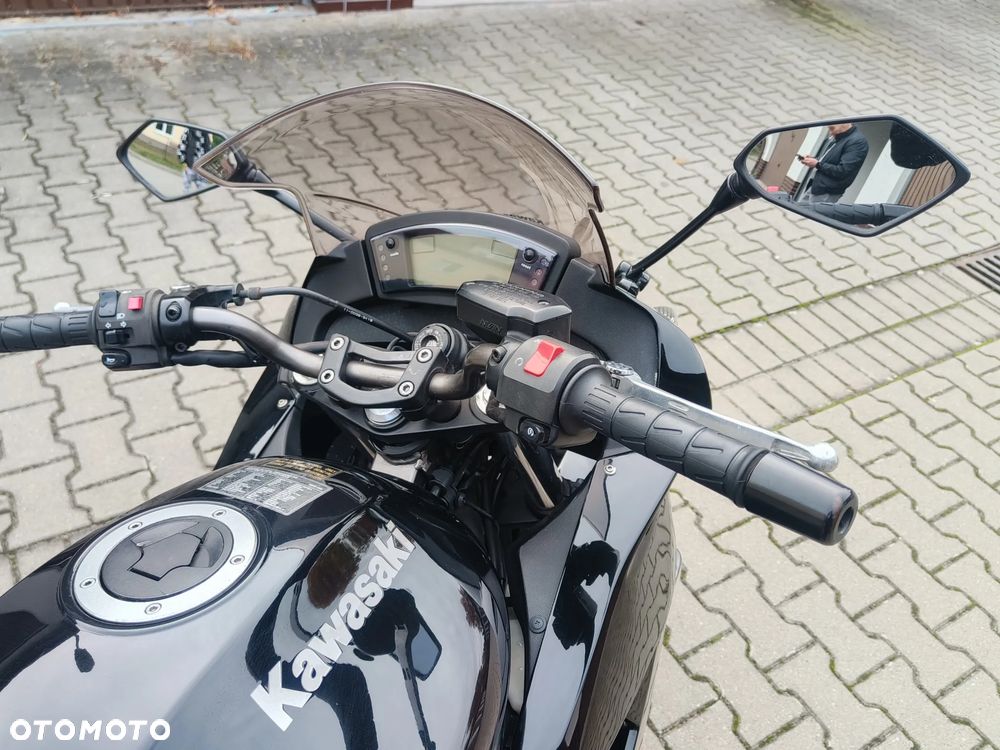 Kawasaki ER - 21