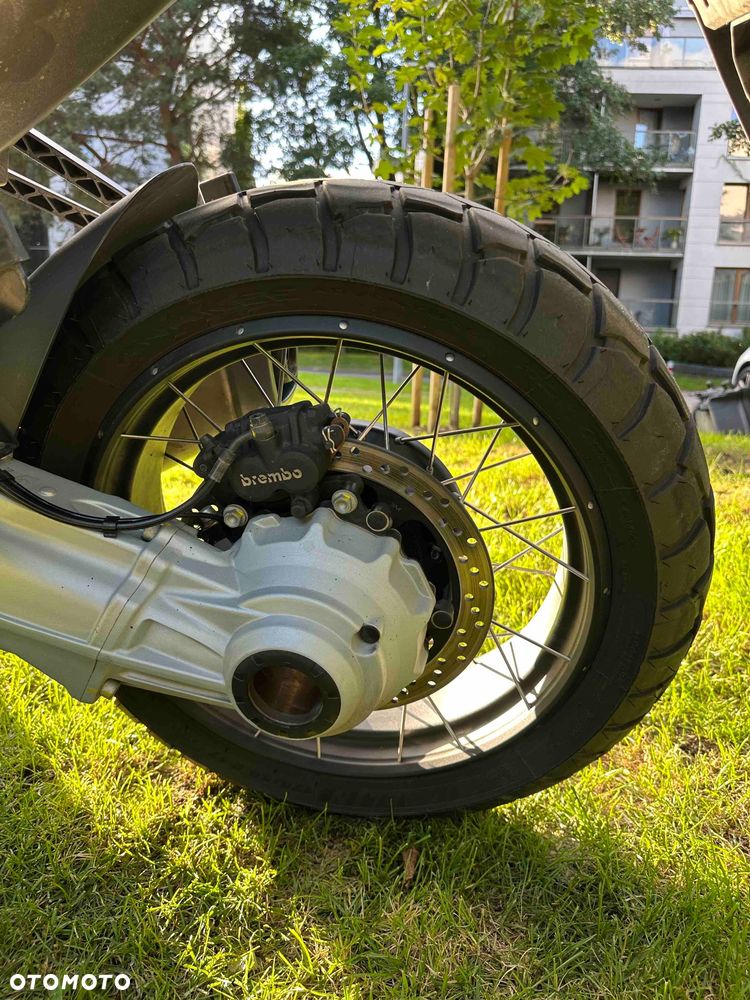 Moto Guzzi Stelvio - 15